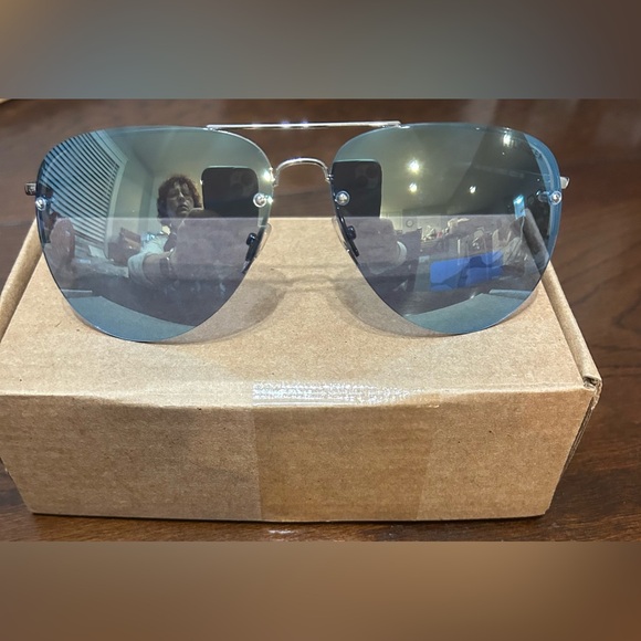 Tommy Hilfiger Barbie Aviator Mirror Blue Sunglasses New WM OL536 0116792112 - Picture 3 of 6